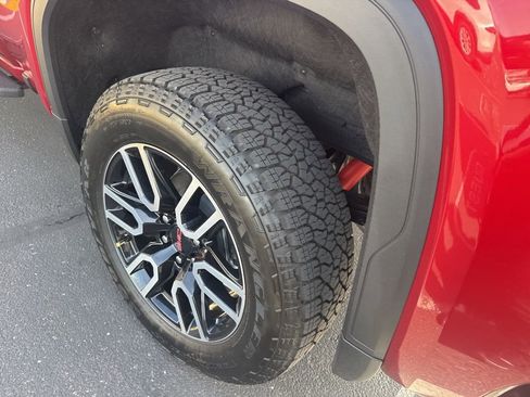 Used 2026 GMC Sierra 1500 AT4 w/ AT4 Premium Package image 8