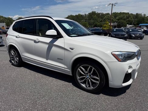 Used 2017 BMW X3 xDrive28i AWD/4WD image 5