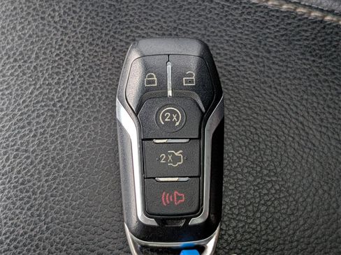 Used 2017 Ford F150 Lariat w/ Equipment Group 502A Luxury image 32