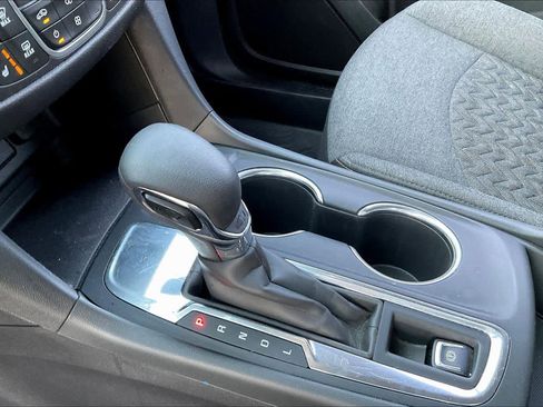 Certified 2024 Chevrolet Equinox LT image 15