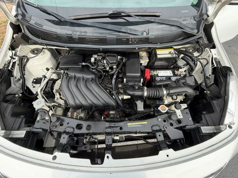 Used 2016 Nissan Versa SV FWD image 22
