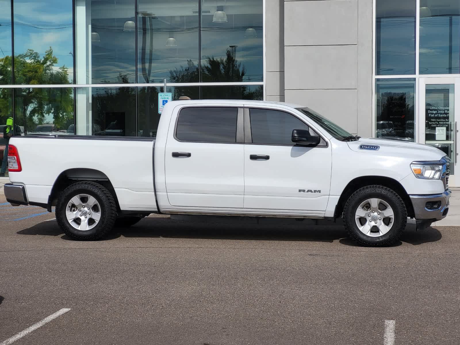 Used 2023 RAM 1500 Big Horn AWD/4WD image 4