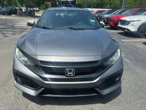 Used 2018 Honda Civic EX image 2