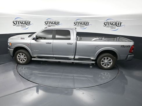 Used 2022 RAM 3500 Laramie image 12