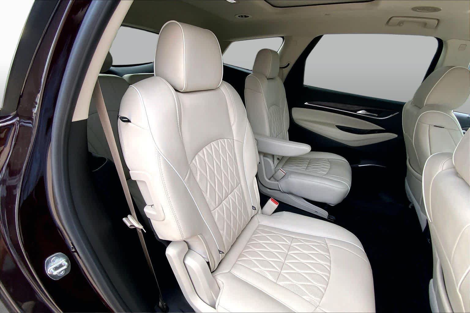 Certified 2023 Buick Enclave Avenir w/ Avenir Technology Package AWD/4WD image 18