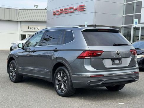 Used 2022 Volkswagen Tiguan SE w/ Panoramic Sunroof Package image 5