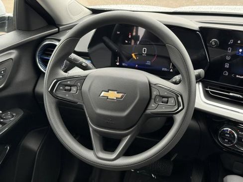 New 2026 Chevrolet Trax LT image 22