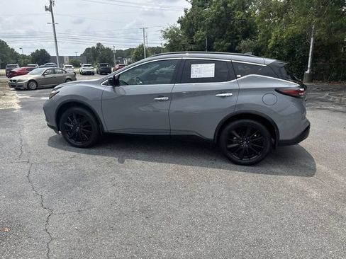 Used 2023 Nissan Murano SV w/ SV Midnight Edition Package FWD image 8