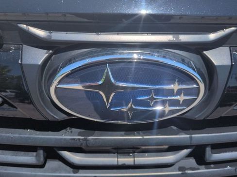 Used 2023 Subaru Forester Premium AWD/4WD image 33