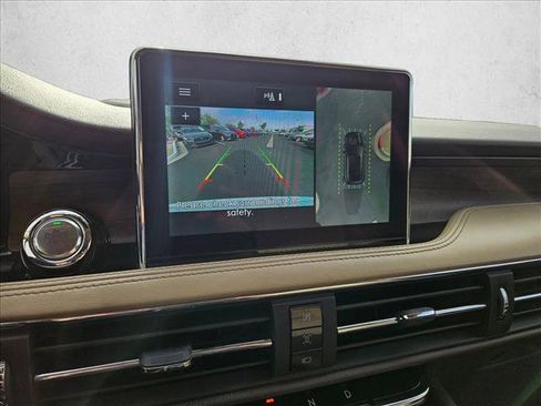 Used 2021 Lincoln Corsair Reserve w/ Equipment Group 201A image 14