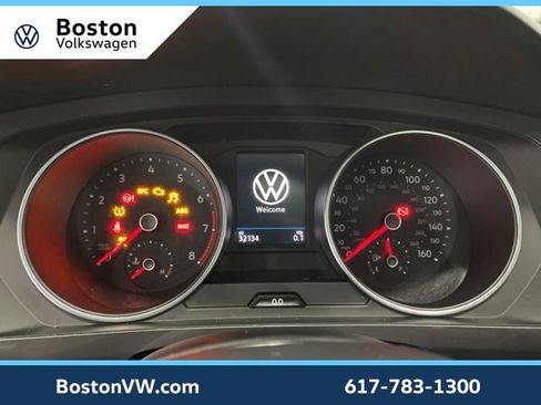 Certified 2021 Volkswagen Tiguan SE w/ Panoramic Sunroof Package image 15