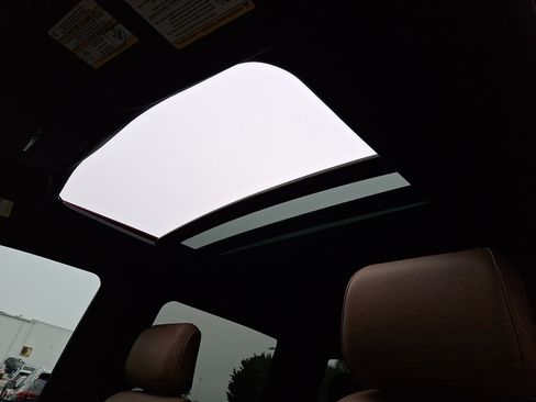 Used 2022 Ford F150 Lariat w/ Equipment Group 502A High image 15