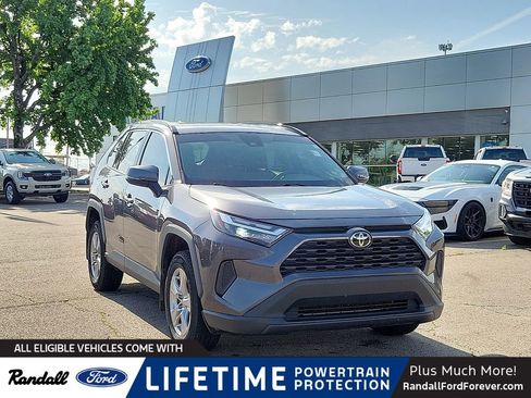 Used 2022 Toyota RAV4 XLE w/ Convenience Package FWD image 1