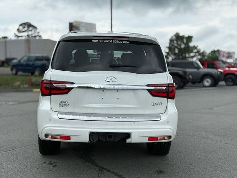 Used 2024 INFINITI QX80 Sensory w/ All-Season Package AWD/4WD image 6