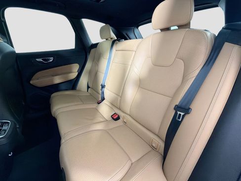 Used 2020 Volvo XC60 T5 Inscription w/ Protection Package Premier image 26