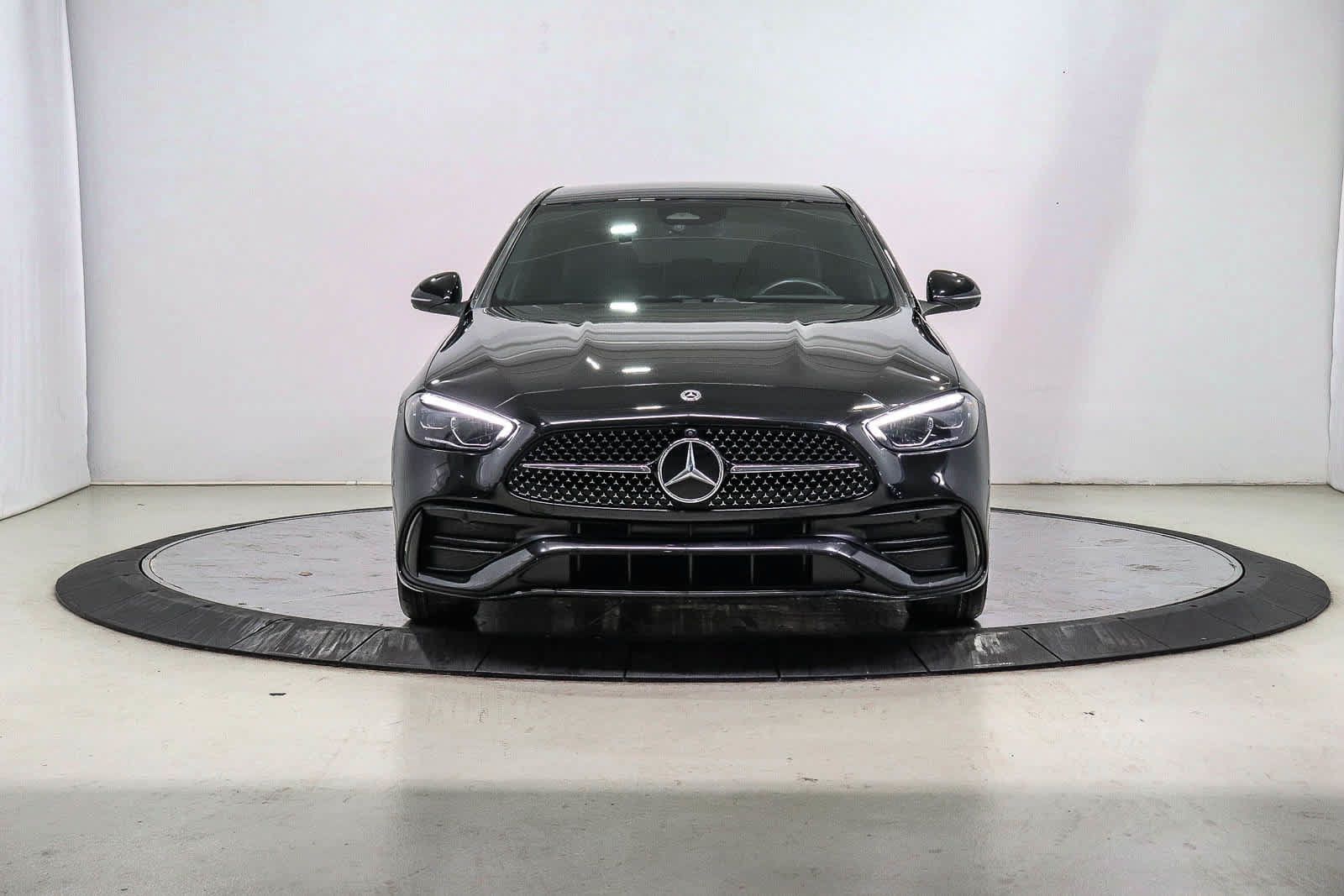 Used 2024 Mercedes-Benz C 300 Sedan image 6