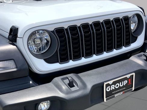 Used 2024 Jeep Wrangler Sport AWD/4WD image 54