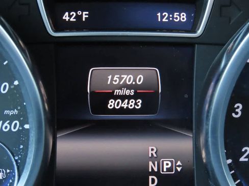 Used 2015 Mercedes-Benz ML 350 4MATIC image 29