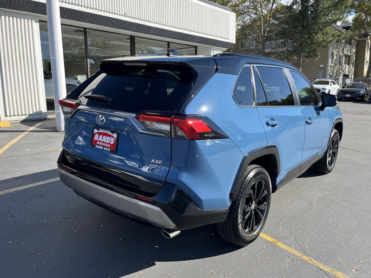 Used 2025 Toyota RAV4 XSE AWD/4WD image 13