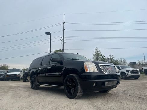 Used 2008 GMC Yukon XL Denali AWD/4WD image 5