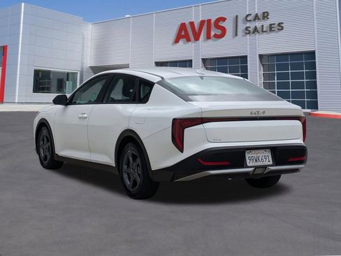 Used 2025 Kia K4 FWD image 9