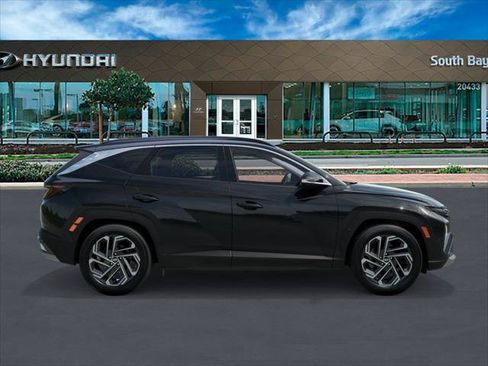 New 2026 Hyundai Tucson Limited image 7