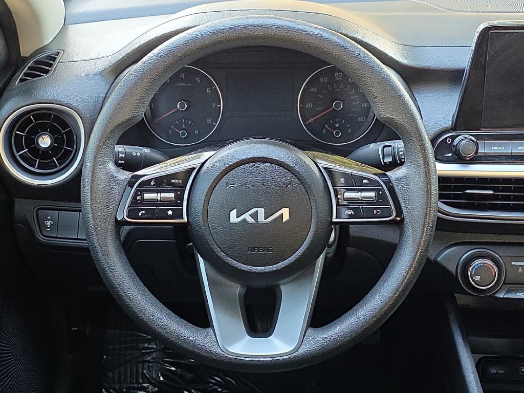 Used 2023 Kia Forte LXS FWD image 35