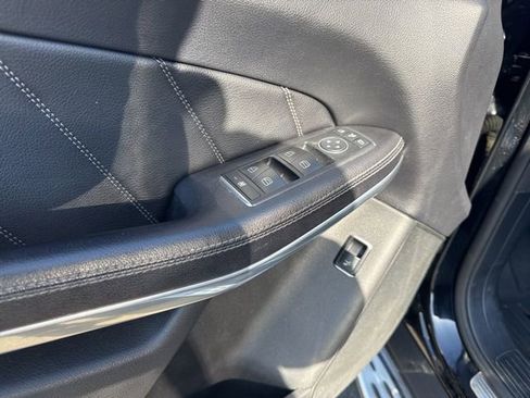 Used 2015 Mercedes-Benz GL 550 4MATIC image 21