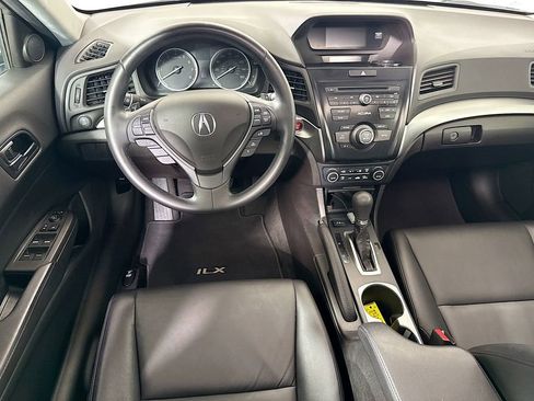 Used 2018 Acura ILX image 23