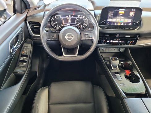 Used 2021 Nissan Rogue SL w/ Premium Package image 7