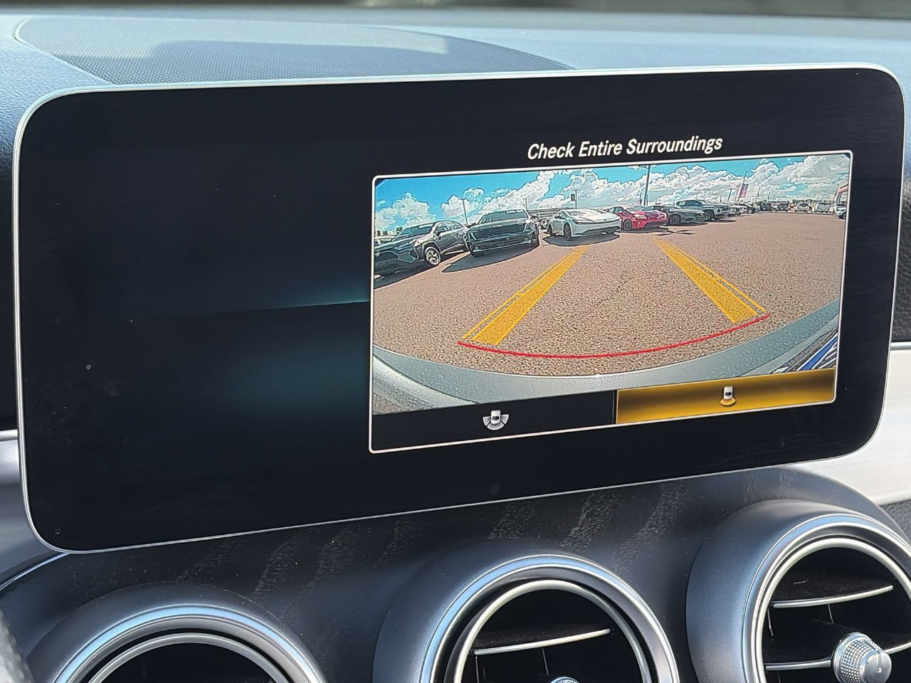 Used 2021 Mercedes-Benz C 300 Sedan image 25