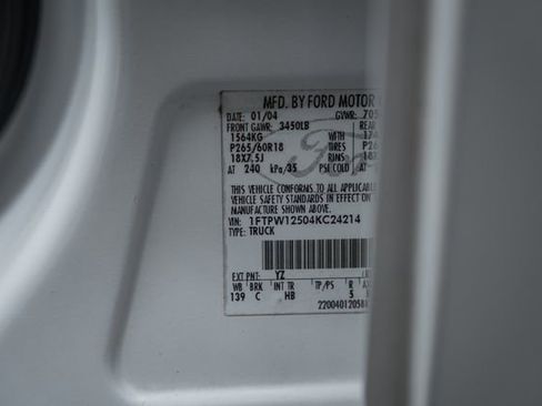 Used 2004 Ford F150 Lariat image 44