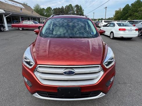 Used 2019 Ford Escape Titanium image 21