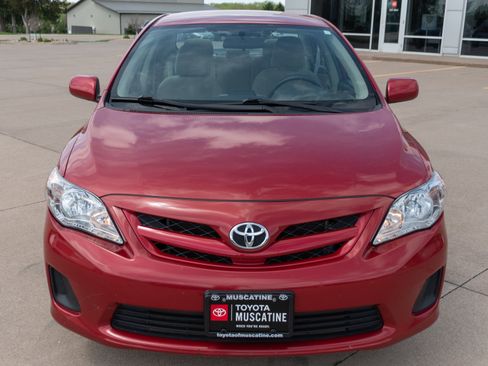 Used 2012 Toyota Corolla LE w/ Protection Pkg FWD image 4