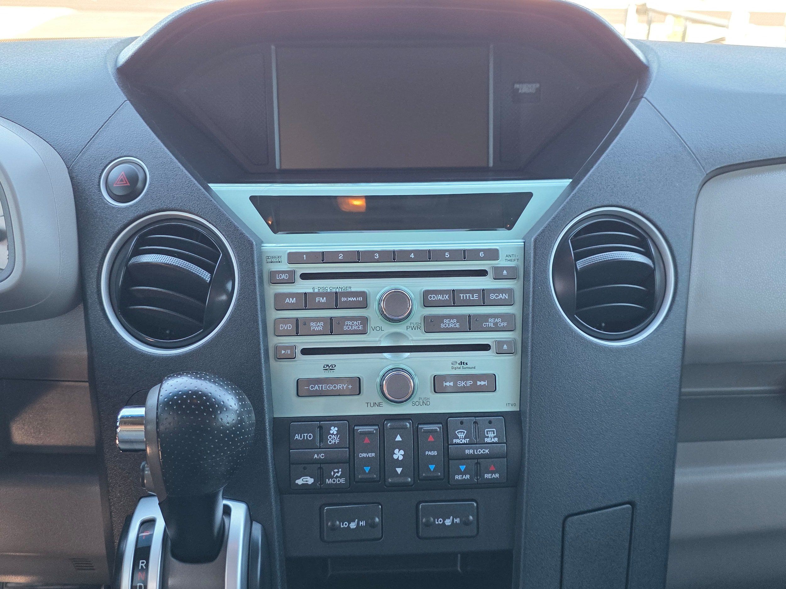 Used 2011 Honda Pilot Touring image 19