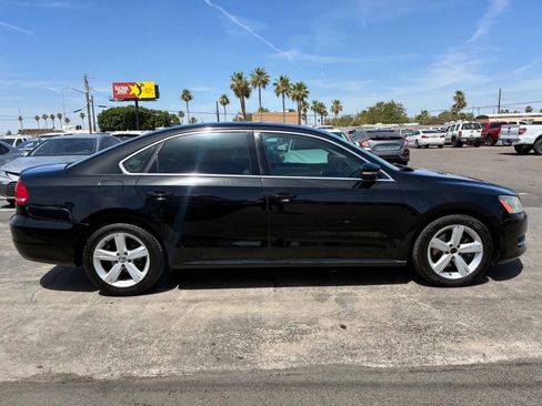 Used 2013 Volkswagen Passat 2.5 SE FWD image 10