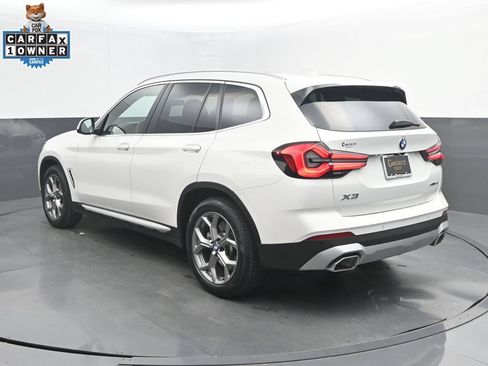 Used 2023 BMW X3 sDrive30i w/ Convenience Package RWD image 3