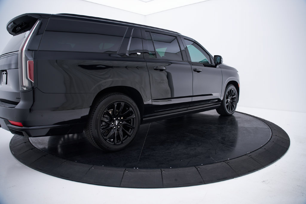 Used 2022 Cadillac Escalade ESV Sport w/ Touring Package AWD/4WD image 14