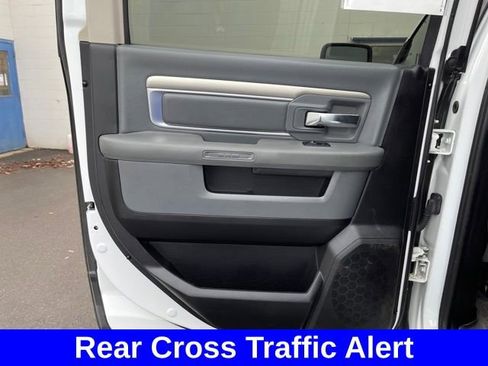 Used 2016 RAM 2500 SLT image 28