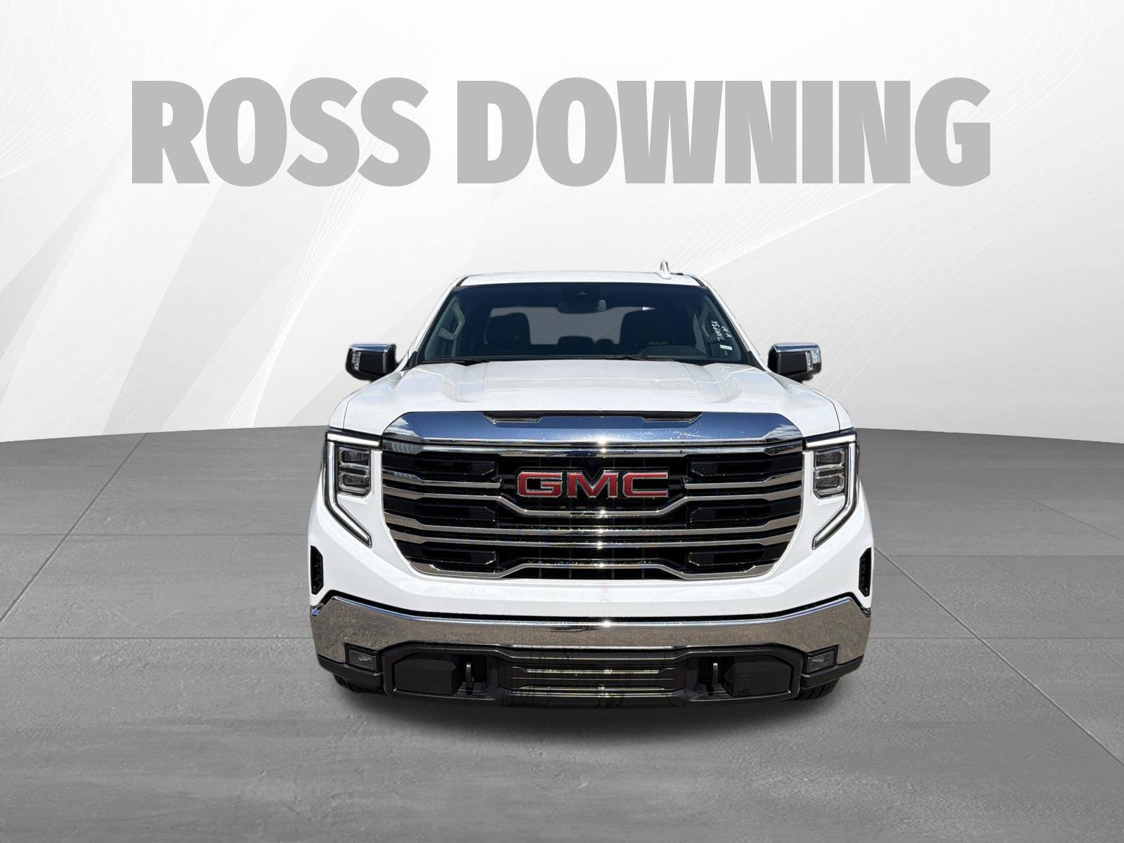 Used 2026 GMC Sierra 1500 SLT AWD/4WD image 2