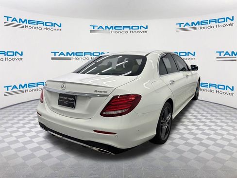 Used 2019 Mercedes-Benz E 300 4MATIC image 5