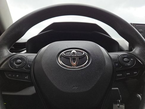 Used 2019 Toyota RAV4 LE w/ All Weather Liner Package FWD image 22