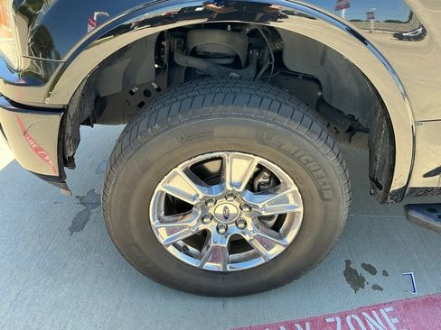 Used 2018 Ford F150 XLT w/ Equipment Group 302A Luxury AWD/4WD image 26