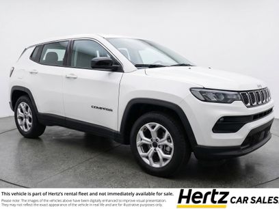Used 2025 Jeep Compass Latitude