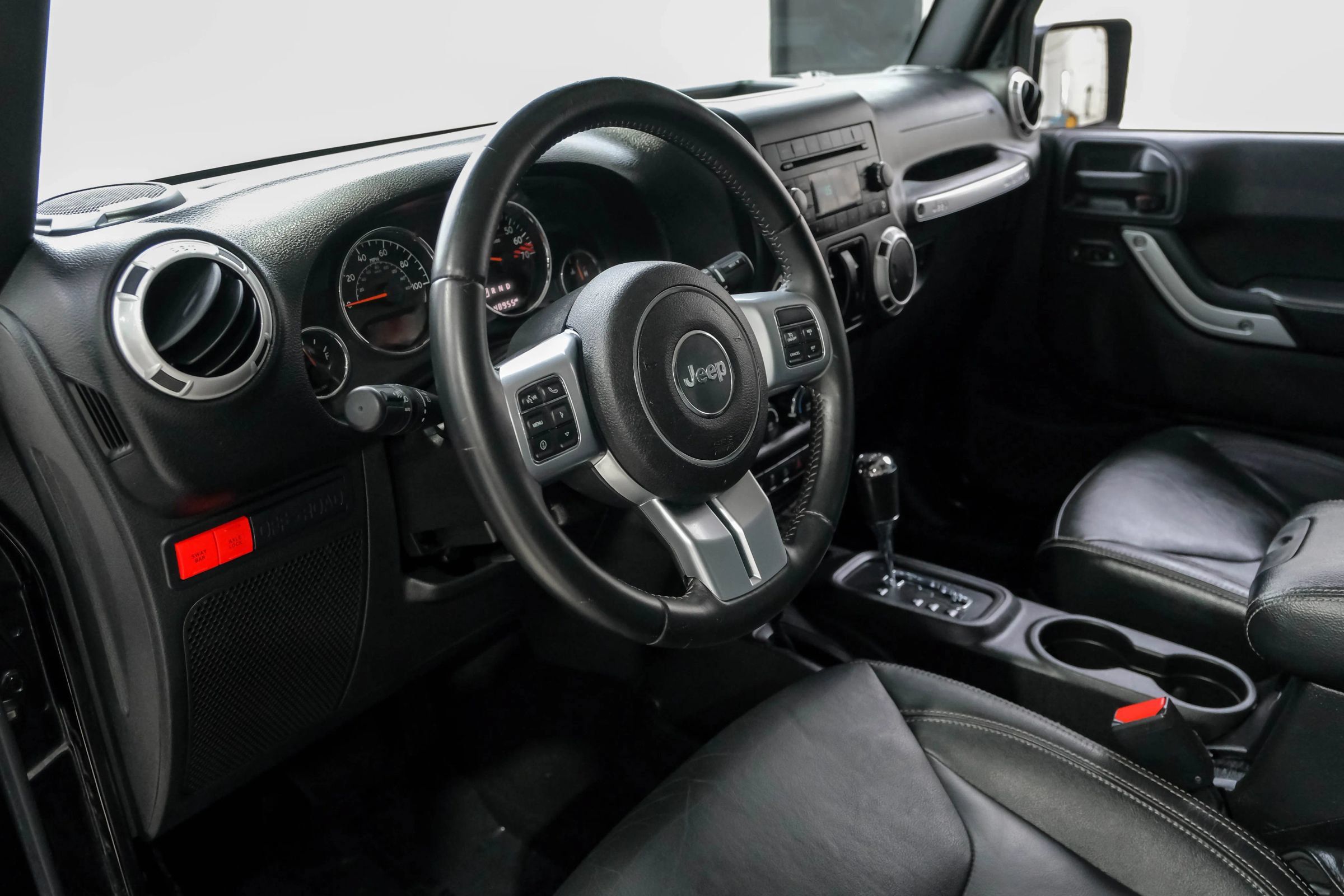 Used 2016 Jeep Wrangler Rubicon AWD/4WD image 22