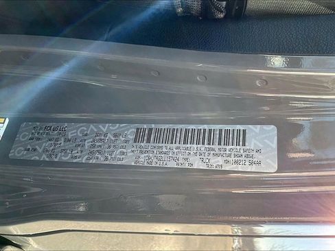 Used 2020 Jeep Gladiator Sport w/ Quick Order Package 24S image 14