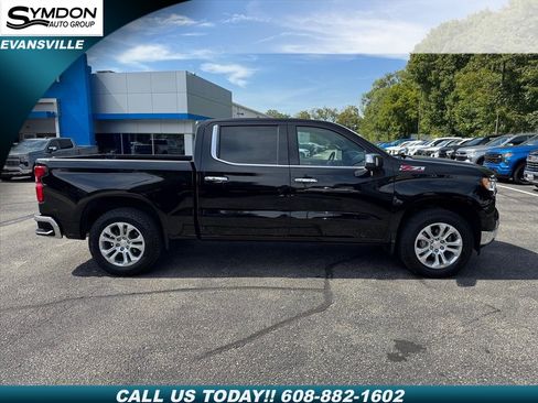 Used 2022 Chevrolet Silverado 1500 LTZ w/ LTZ Premium Package image 2