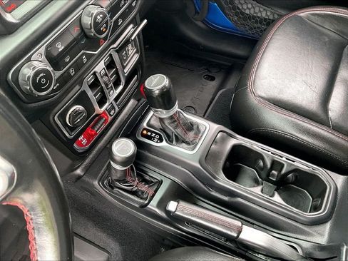 Used 2021 Jeep Gladiator Rubicon AWD/4WD image 20