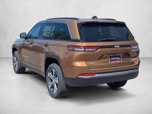 New 2026 Jeep Grand Cherokee Limited AWD/4WD image 8