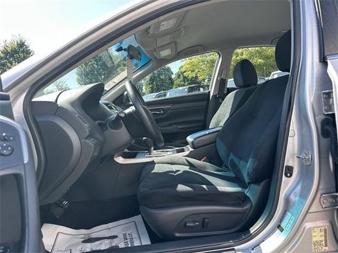Used 2015 Nissan Altima 2.5 S w/ Power Driver Seat Package image 12